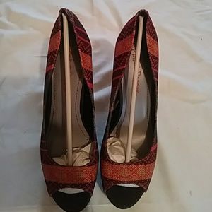 Brand New Never Worn Pink & Pepper Heels